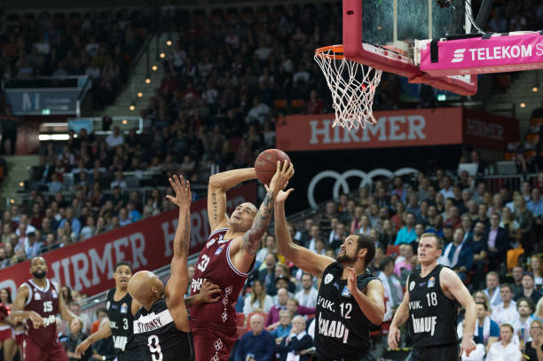 格纳布里：攻入莱比锡6球是不容易的，希望能延续今天的状态